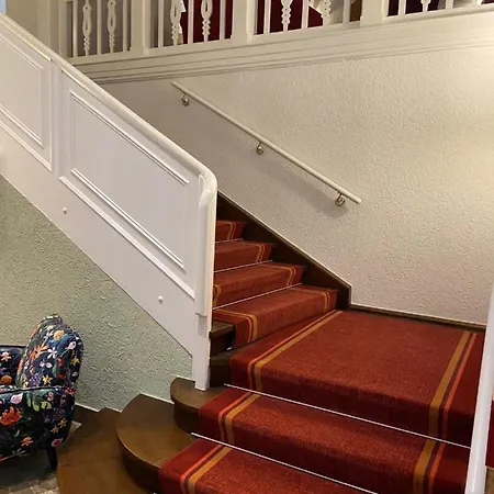 Neues Haus - Berggasthof Und ホテル